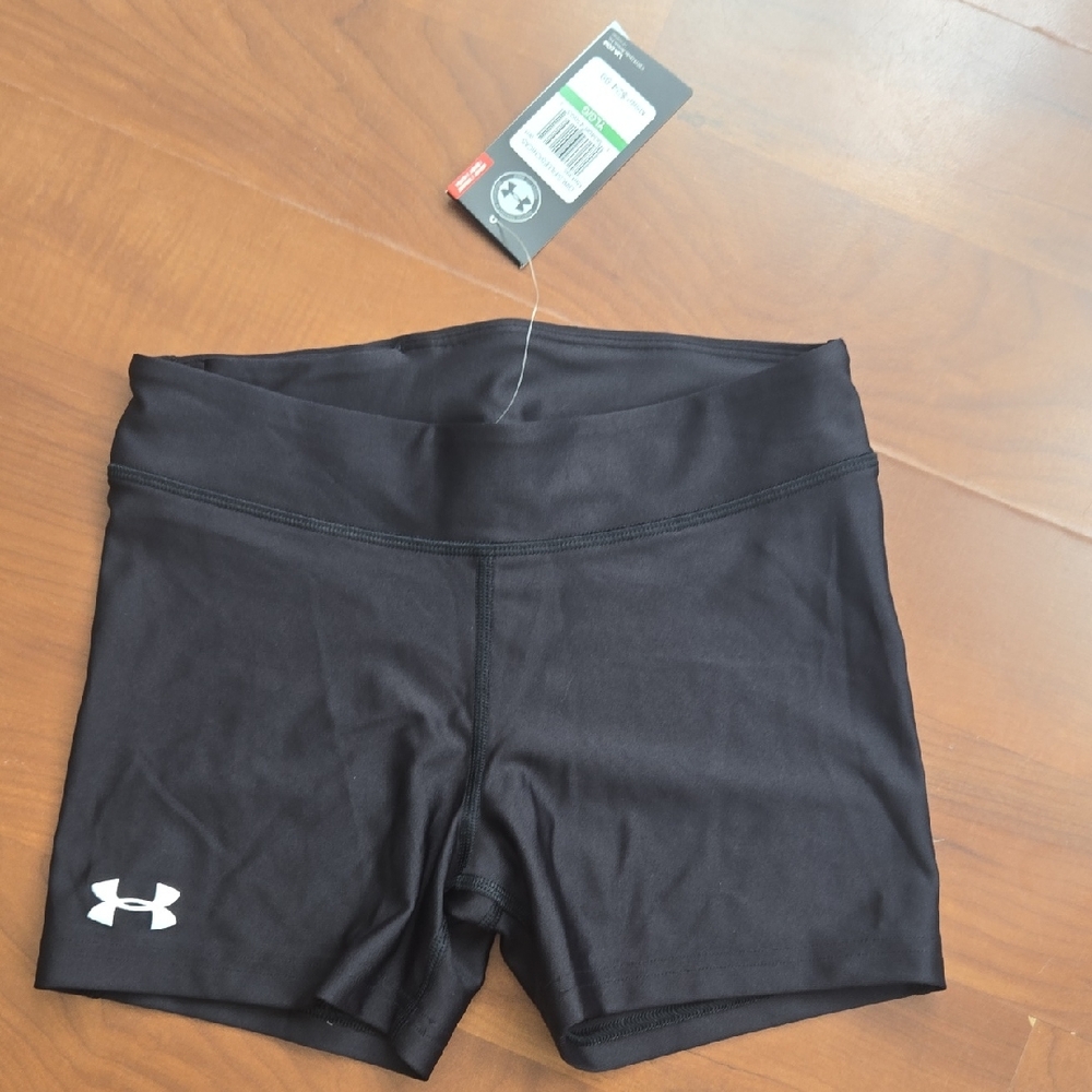 Under Armour Black Athletic Shorts Moisture-Wicking Compression